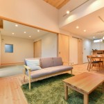 天井に板を張るという選択肢 材料の違いによる見た目のアレコレ